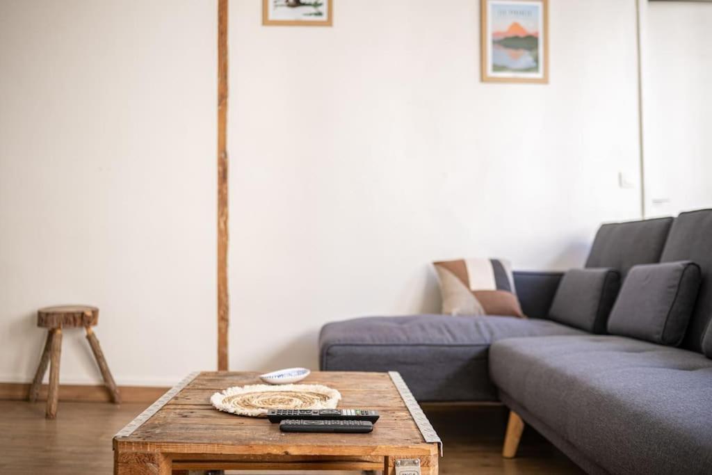 Le Charmant Hello Palois-T2-Wifi Apartment Pau Luaran gambar